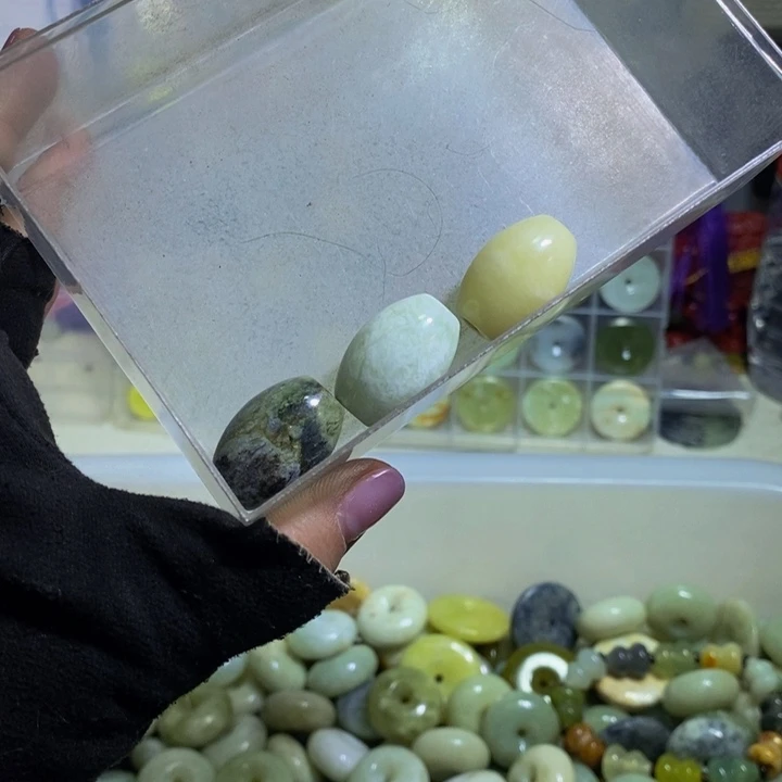 蛇纹石玉其他未镶嵌407