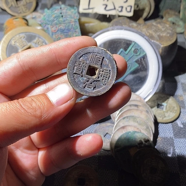 好***好铜现代工艺品仿制品8个