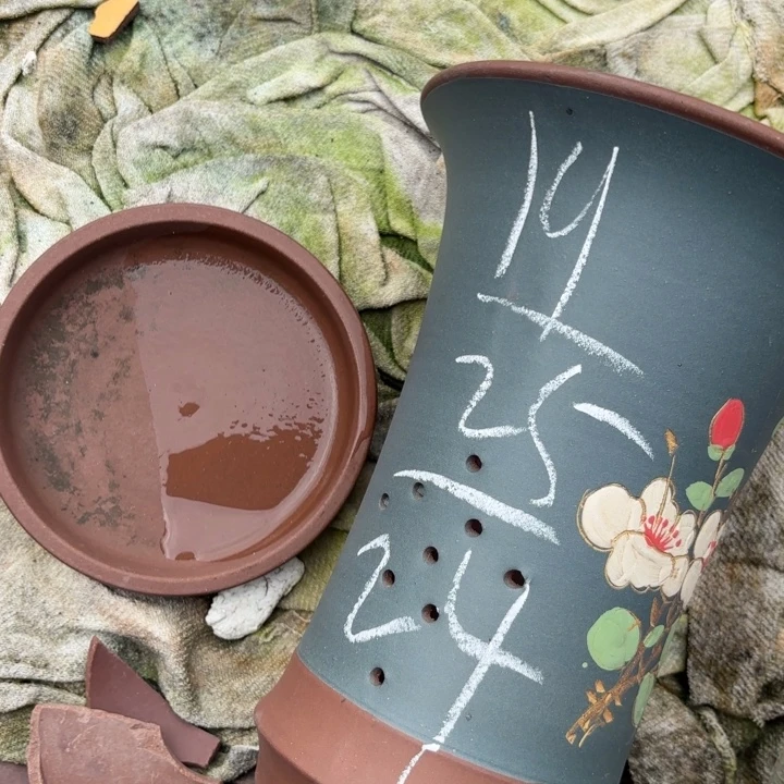 紫砂花盆紫砂的花