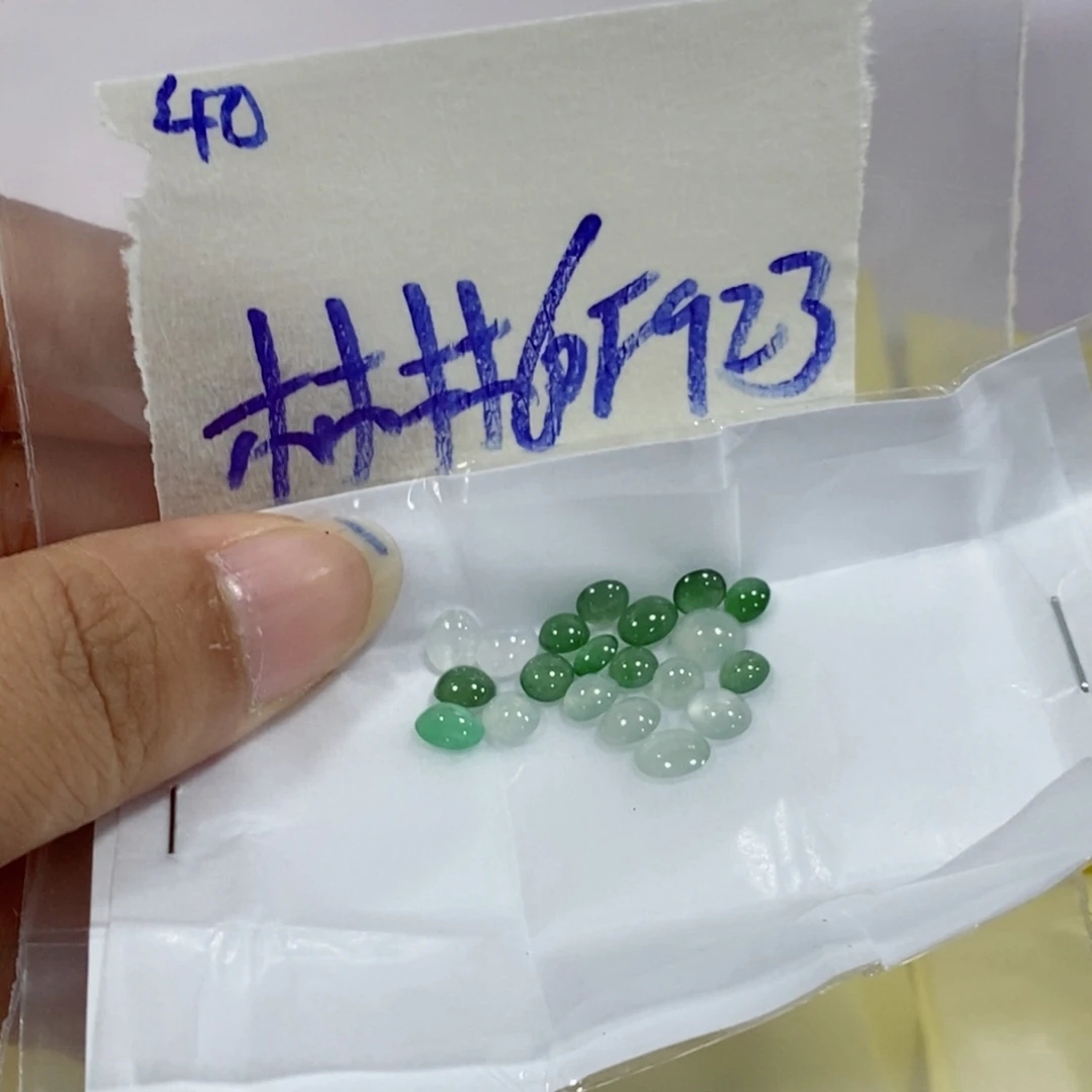 林***卡未镶嵌定制翡翠不