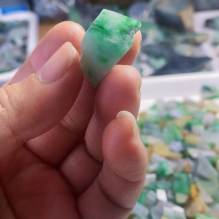 散珠翡翠天然翡翠A货挂件