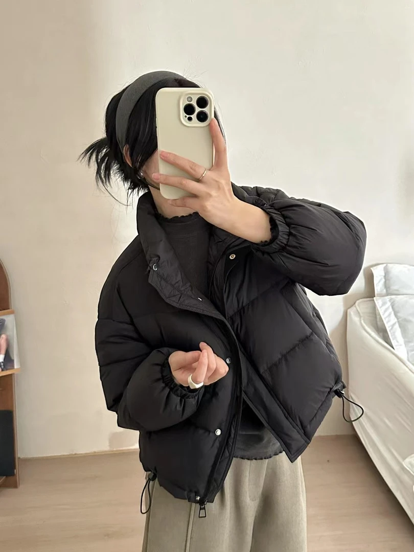 8669番外冬季新款小个子加厚宽松时尚立领面包服白鸭绒外套女