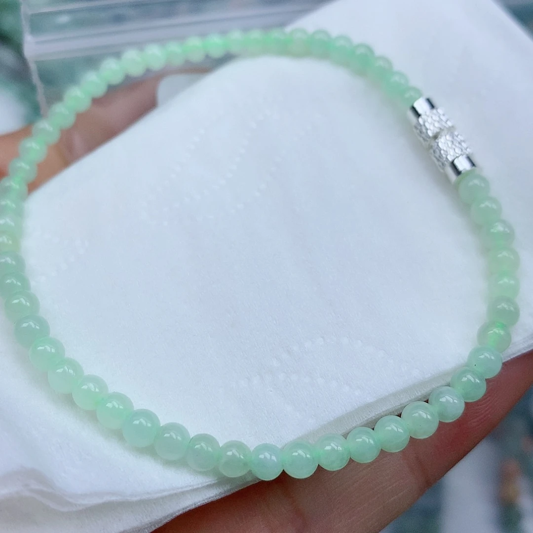 翡翠颈饰未镶嵌手串