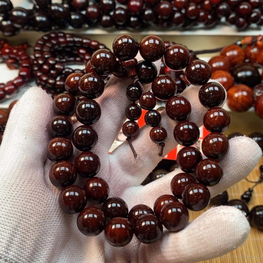 檀香紫檀（小叶紫檀）1.2手持