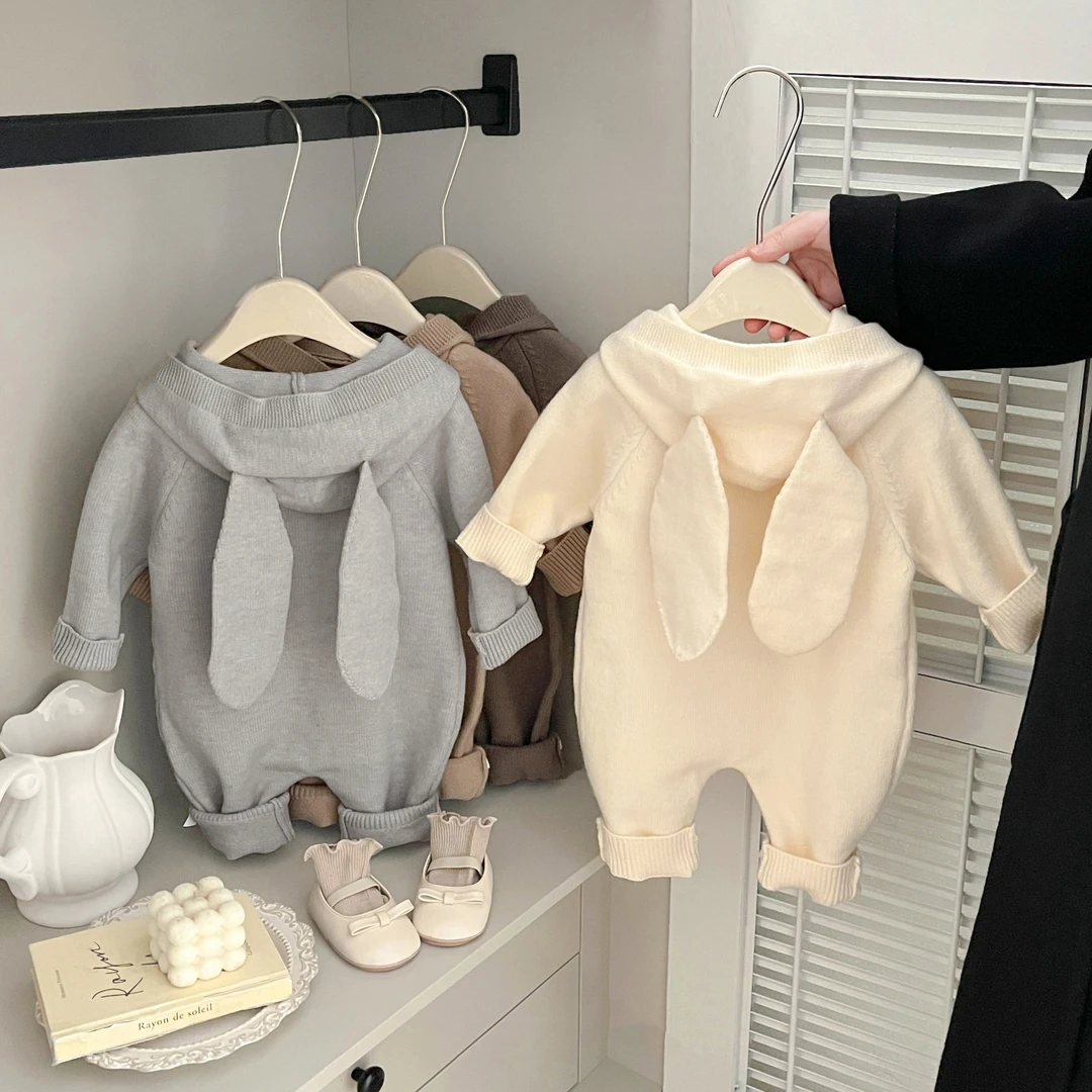 超萌婴儿衣服小月龄可爱兔耳朵连体衣男女宝宝洋气哈衣满月外出服