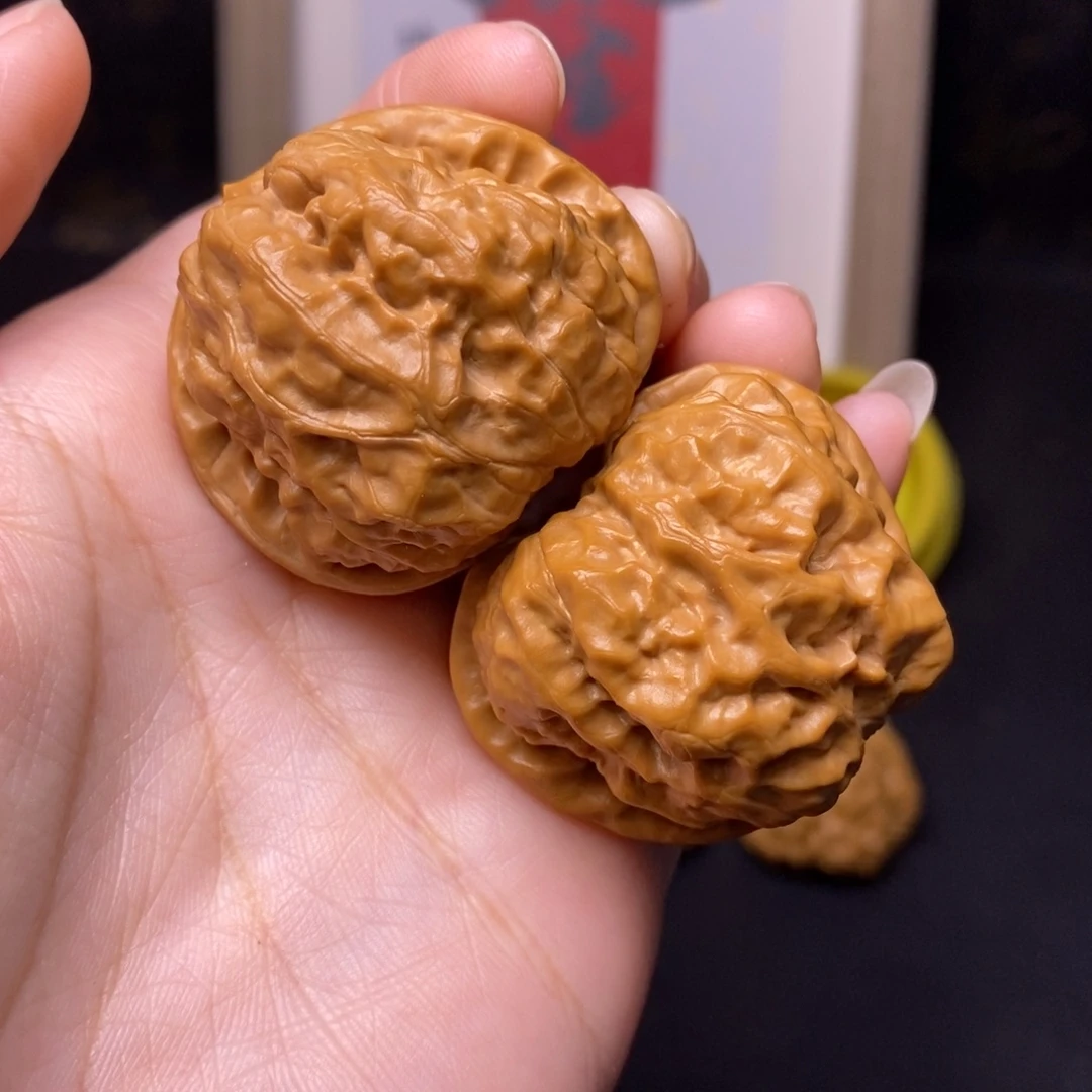 天***双吊坠文玩核桃蛤蟆40