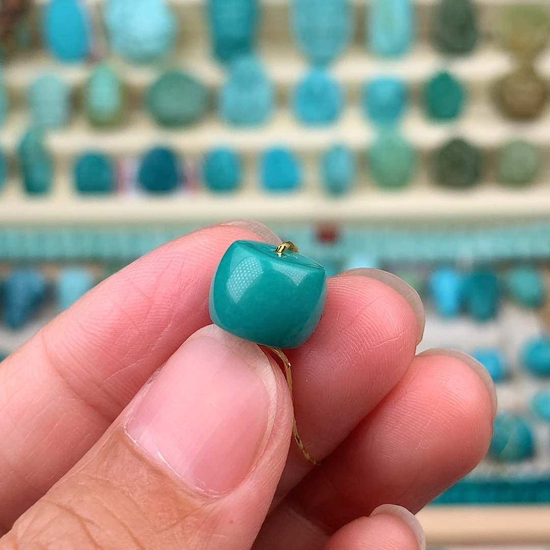 未镶嵌绿松石珠宝奇石10