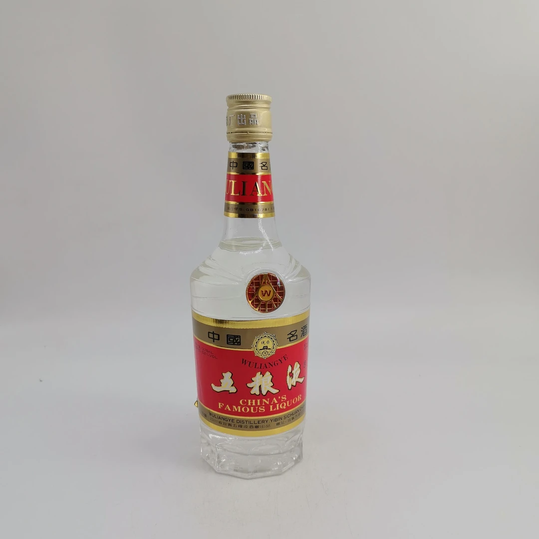 1992年五粮液长城铁盖 375ml 52% 12427