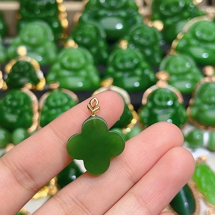 和田玉（碧玉）颈饰18K金镶嵌