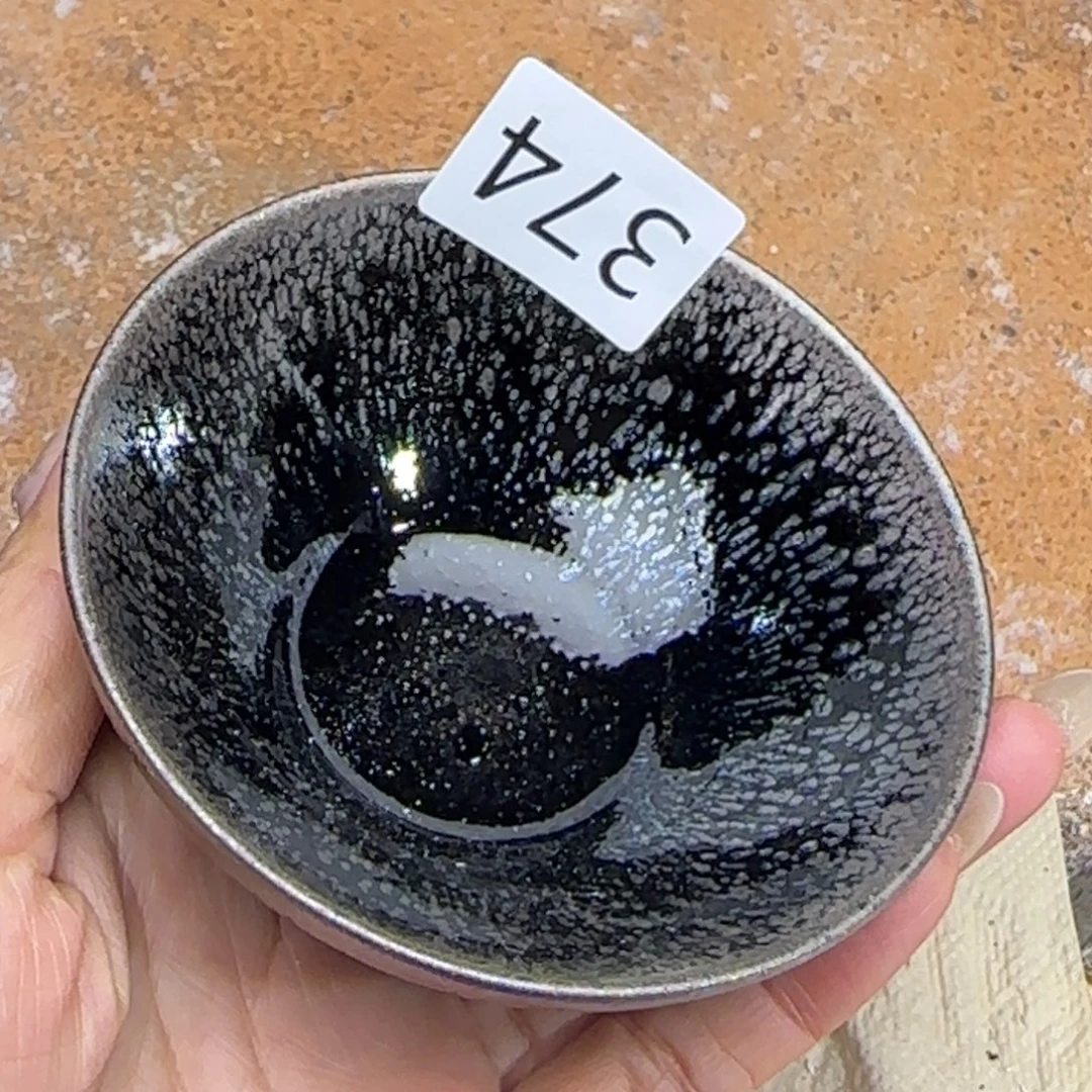 茶盏玲珑茶香飘满地风