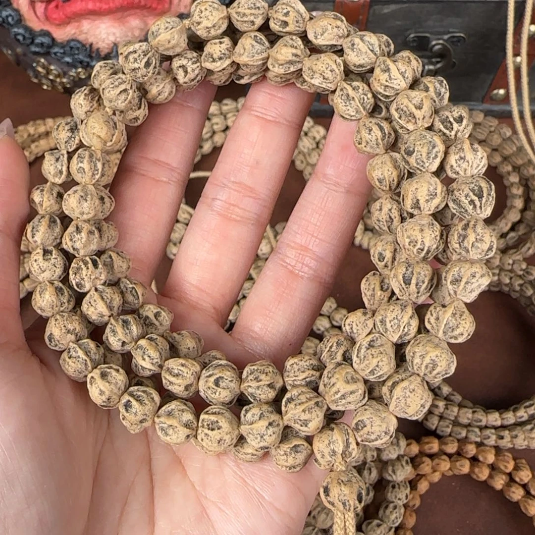 柏香籽/百香籽吊坠大****斯