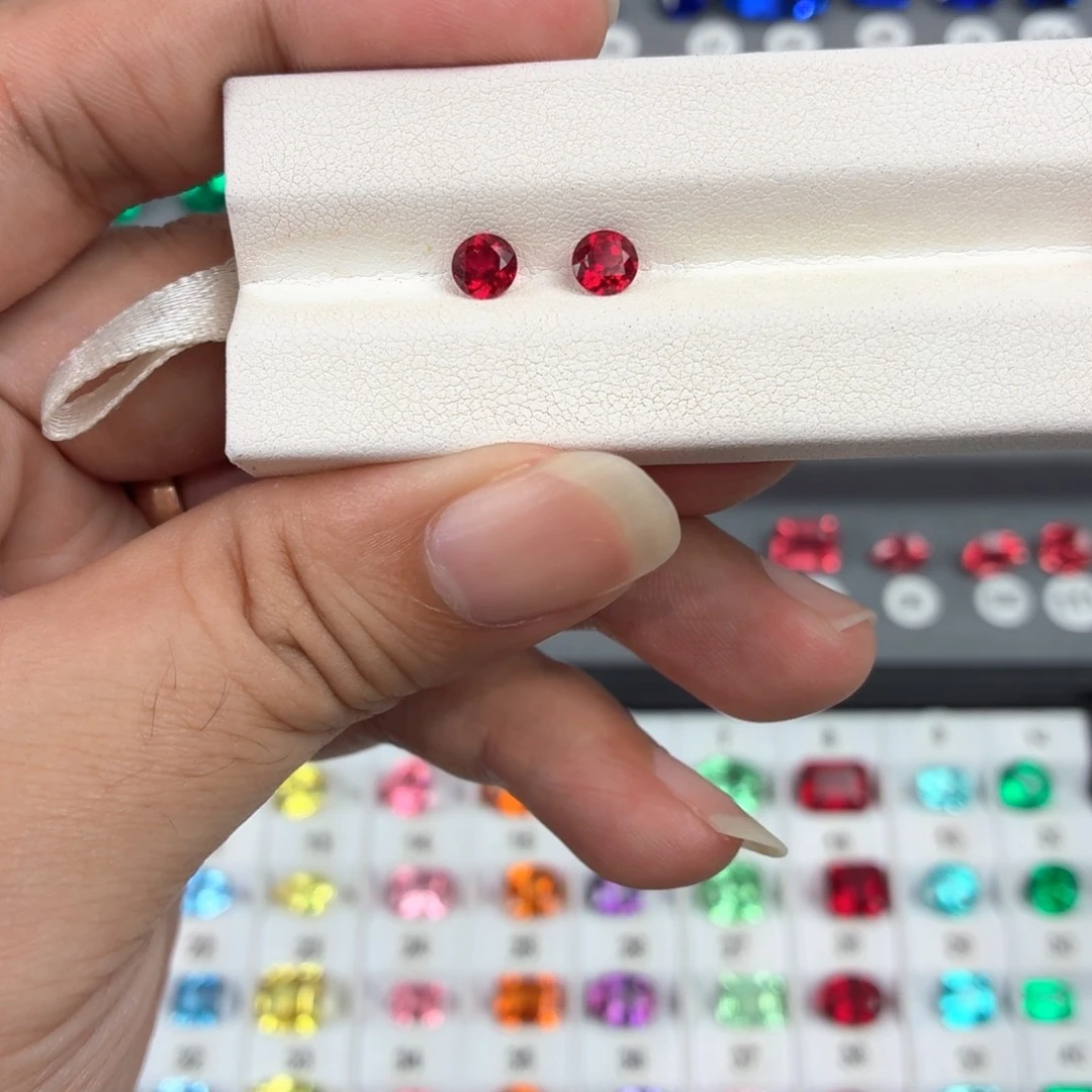 耿***耶合成（培育）红宝石裸石1.25
