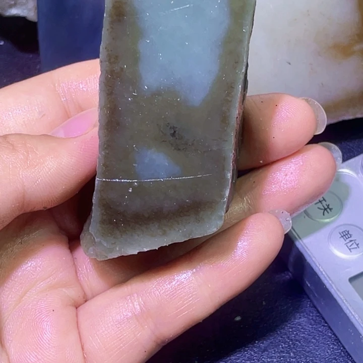 和田玉未镶嵌珠宝半成品