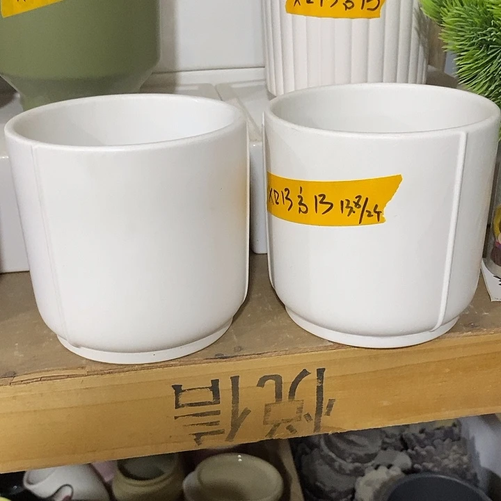 摆件陶盆有孔 微瑕介意勿拍