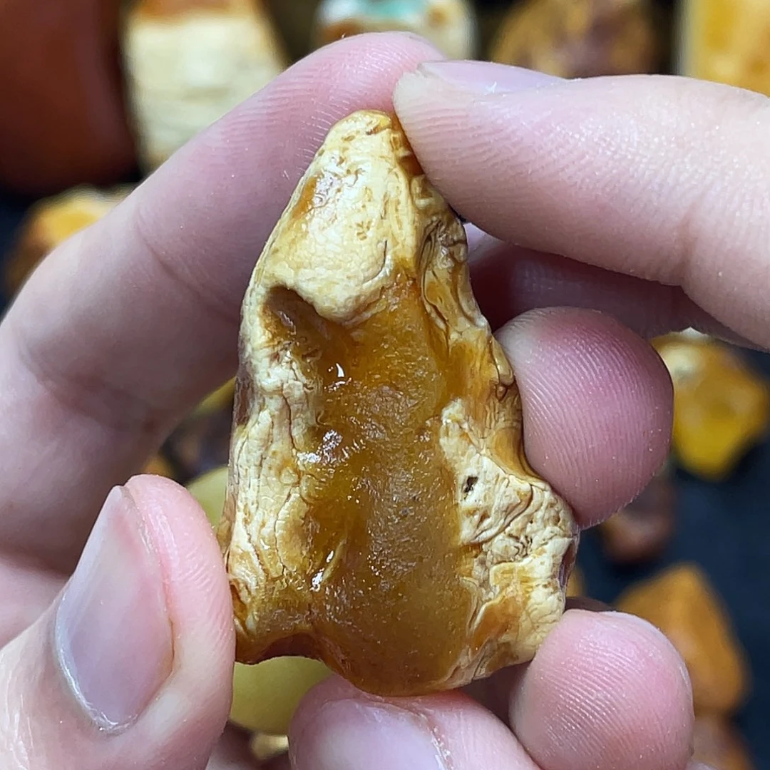 定制琥珀未镶嵌1****?定制