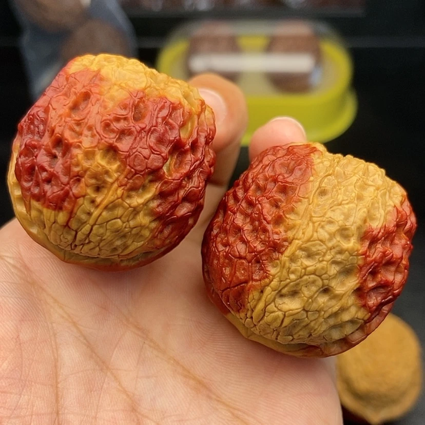 【闪购商品】把件文玩核桃40尺牡丹绣球52克