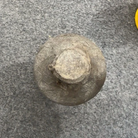 盘子瓶子手工手绘