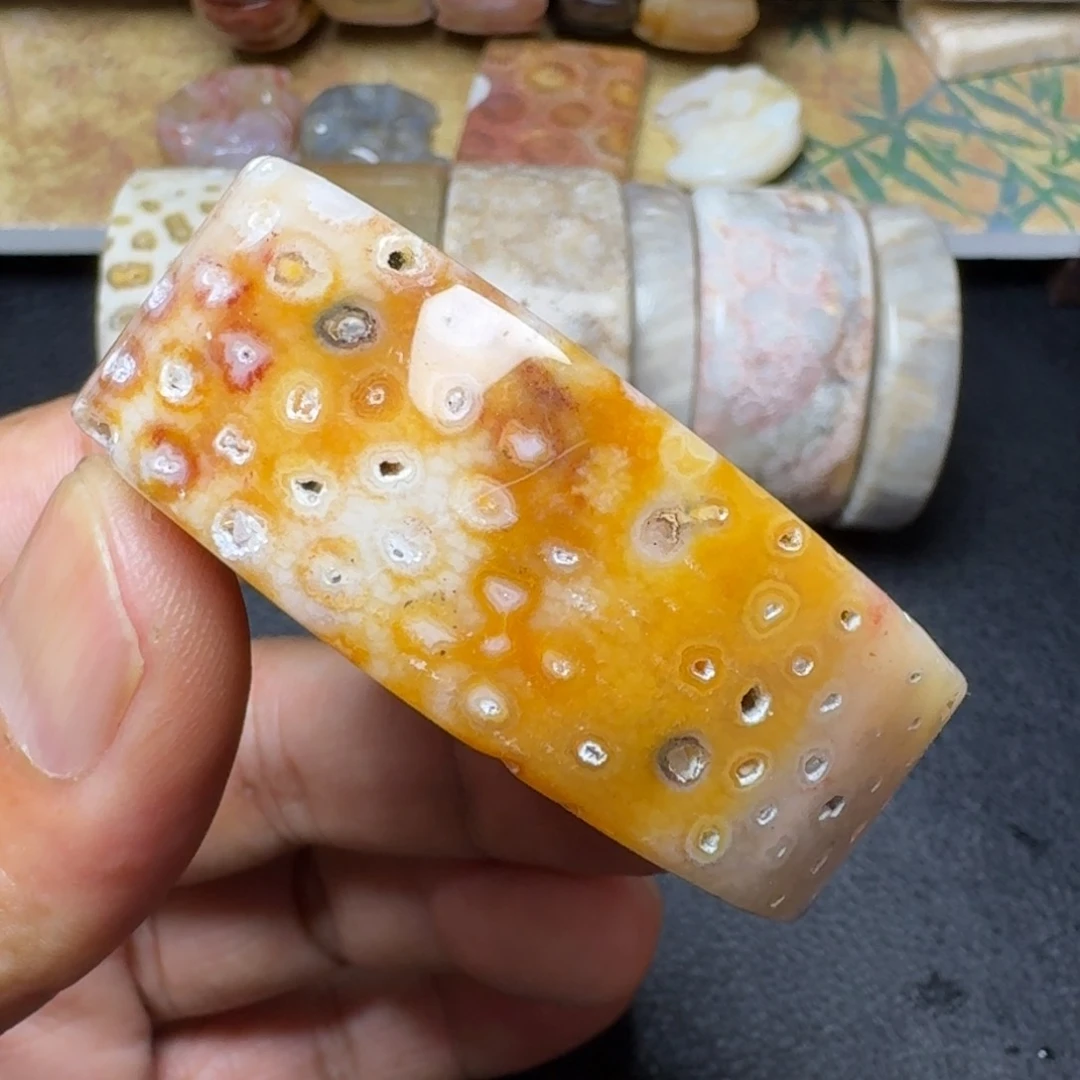 硅化玉纯天然色有机玉石保真色手镯芯未镶嵌
