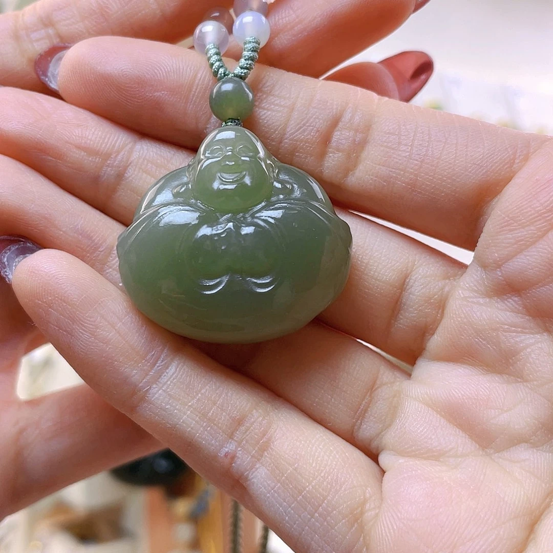 和田玉吊坠(赠链)未镶嵌小***皮