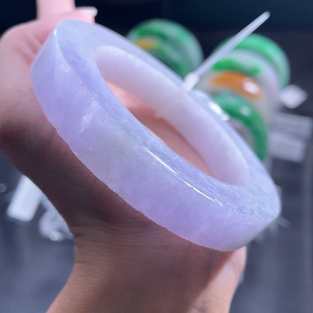 未镶嵌翡翠定制翡翠