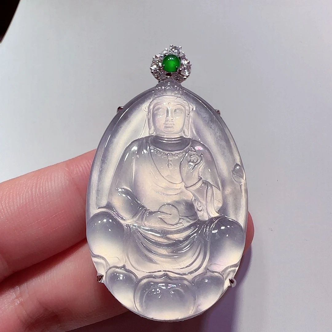翡翠18K金镶嵌颈饰吊坠