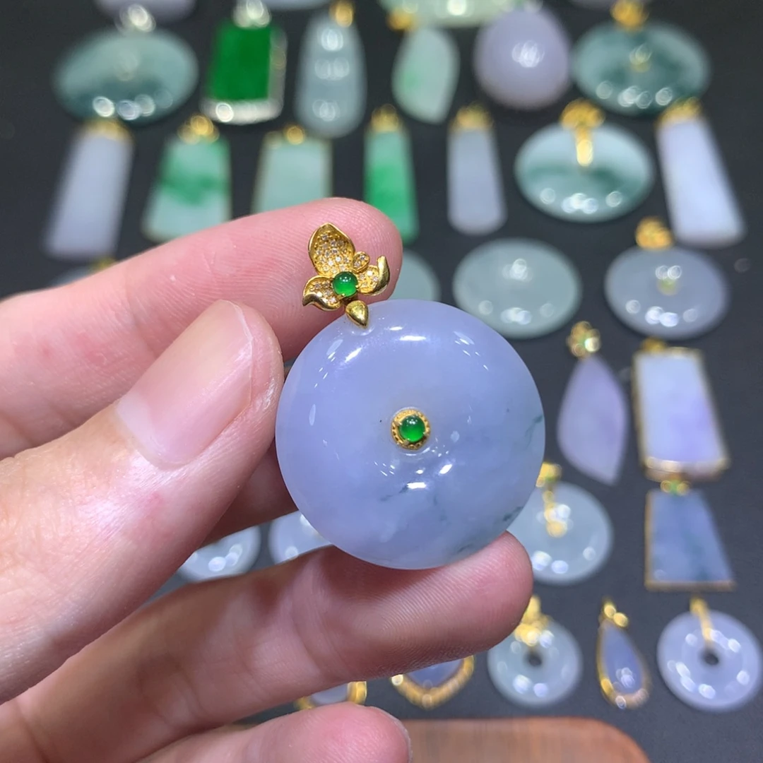 翡翠18K金镶嵌吊坠(不含链)