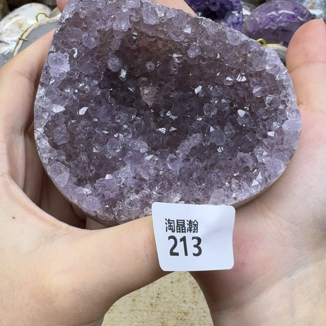 未镶嵌水晶大型摆件（非配饰）