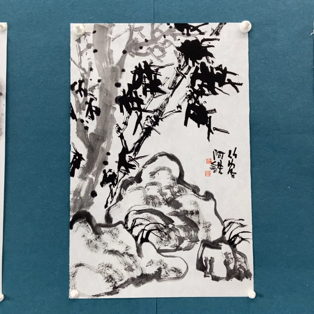 通***客国画墨鱼精品墨鱼精品