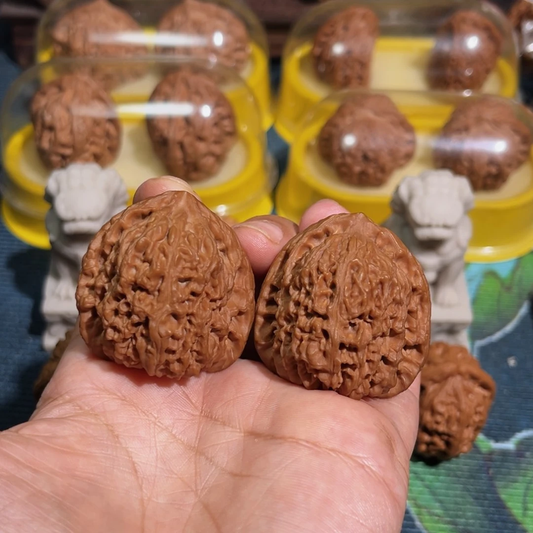 文玩核桃把件南疆
