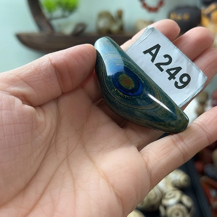 合金颈饰玛瑙/玉髓