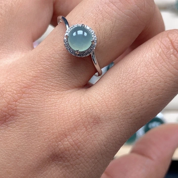 翡翠未镶嵌戒指戒指