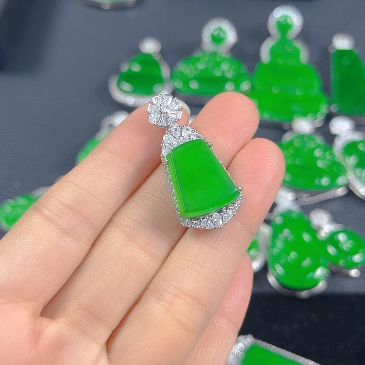 翡翠银S925镶嵌吊坠(不含链)