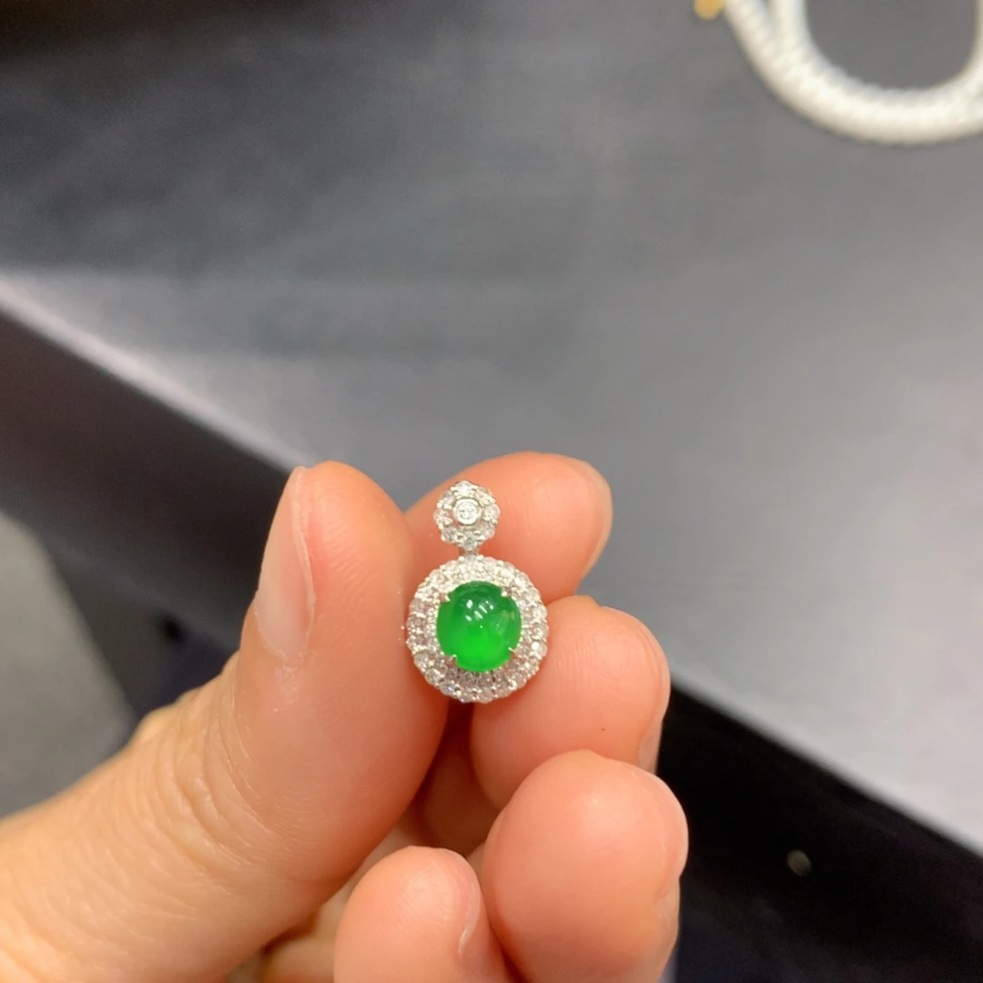 翡翠18K金镶嵌吊坠(不含链)