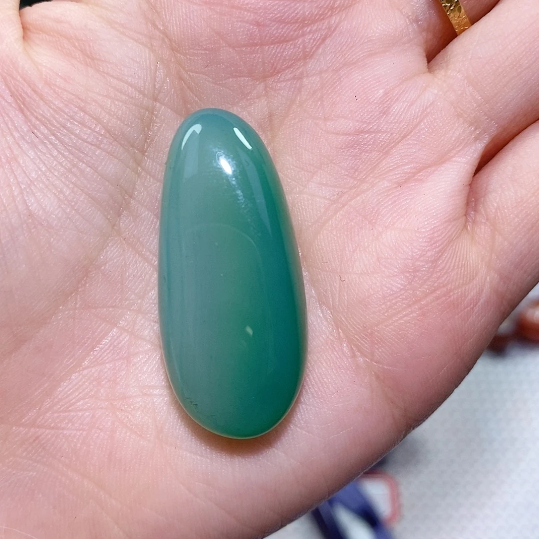 无****玛瑙/玉髓未镶嵌珠宝奇石