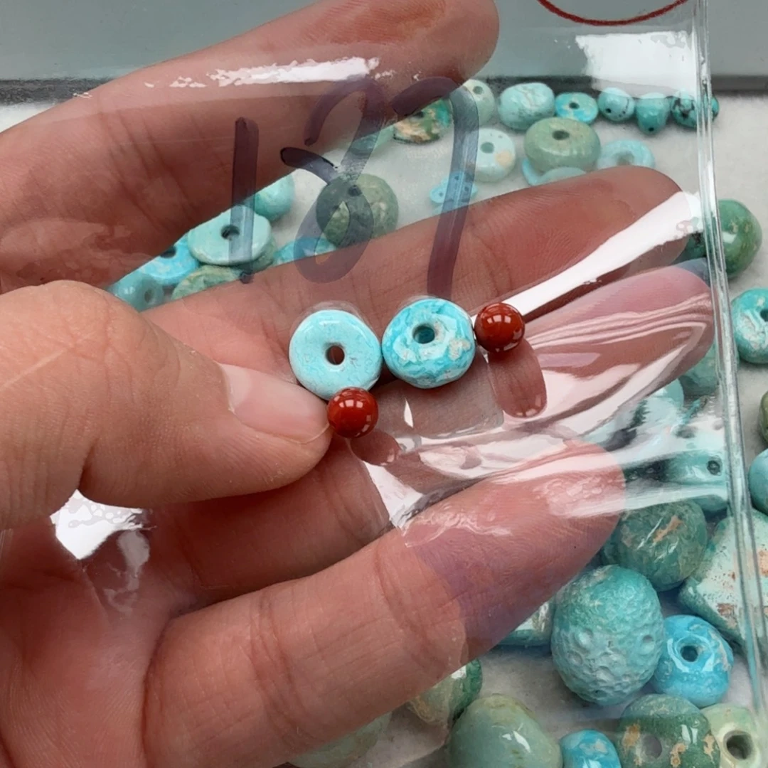 南红玛瑙未镶嵌珠宝奇石