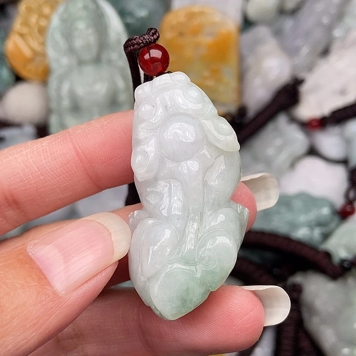 颈饰未镶嵌翡翠翡翠