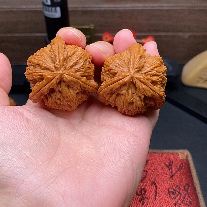 ****把件文玩核桃白奔