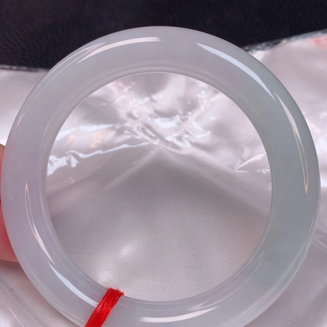 翡翠手镯未镶嵌57 翡翠手镯