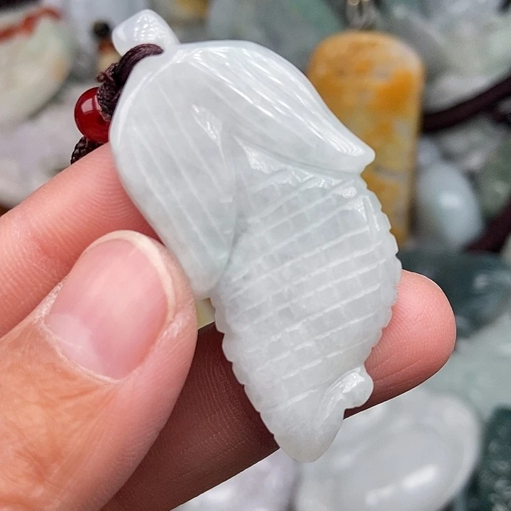 颈饰未镶嵌翡翠w