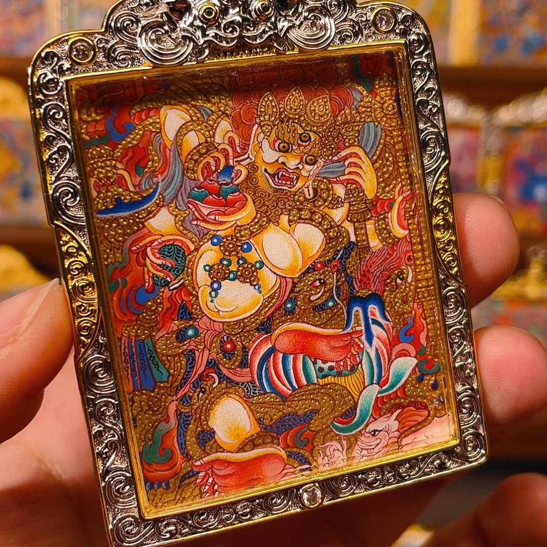 白六臂热贡小唐卡