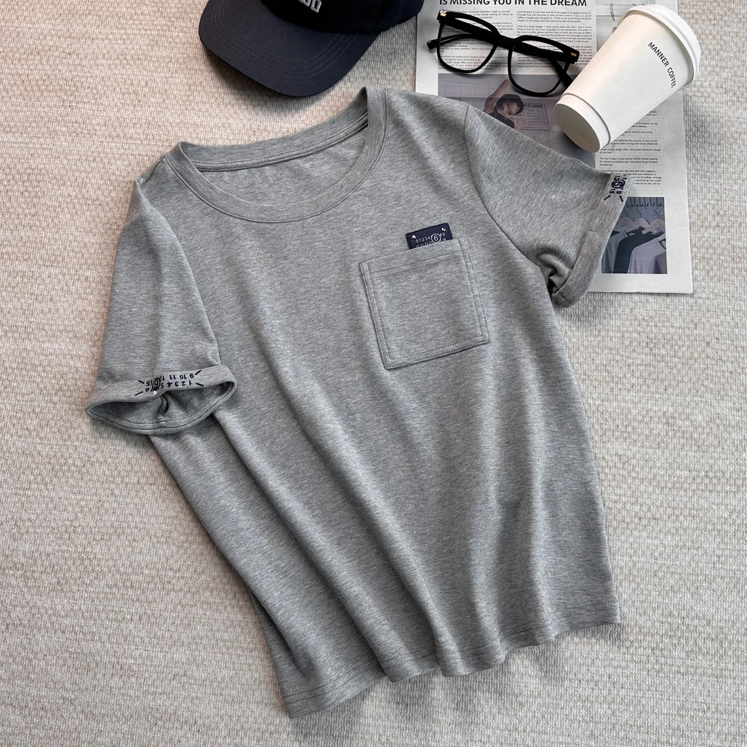 T851 2005 AD 圆领女款简约灰色短袖T恤