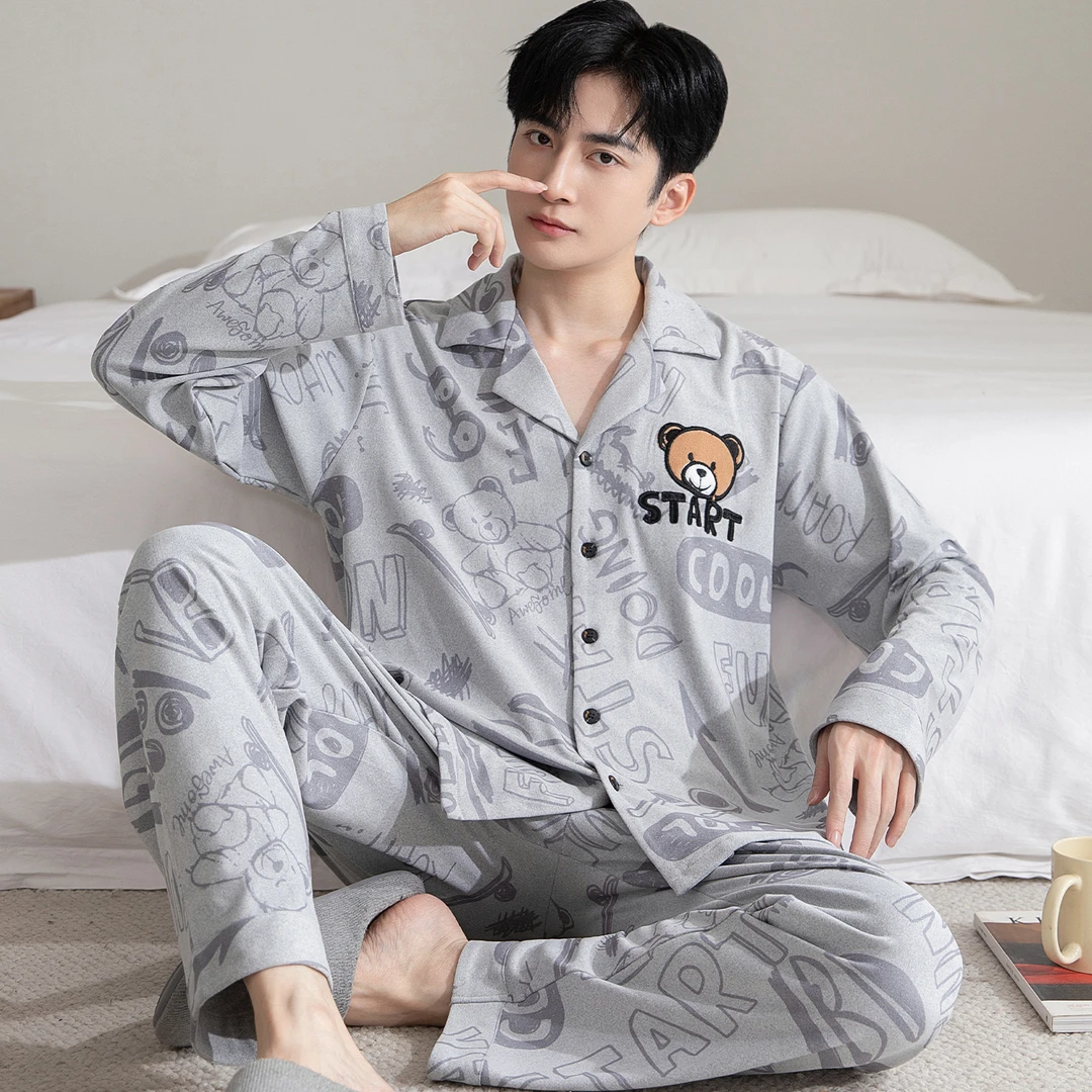 男士睡衣德绒秋冬季翻领卡通长袖宽松加大青少年学生可外穿家居服