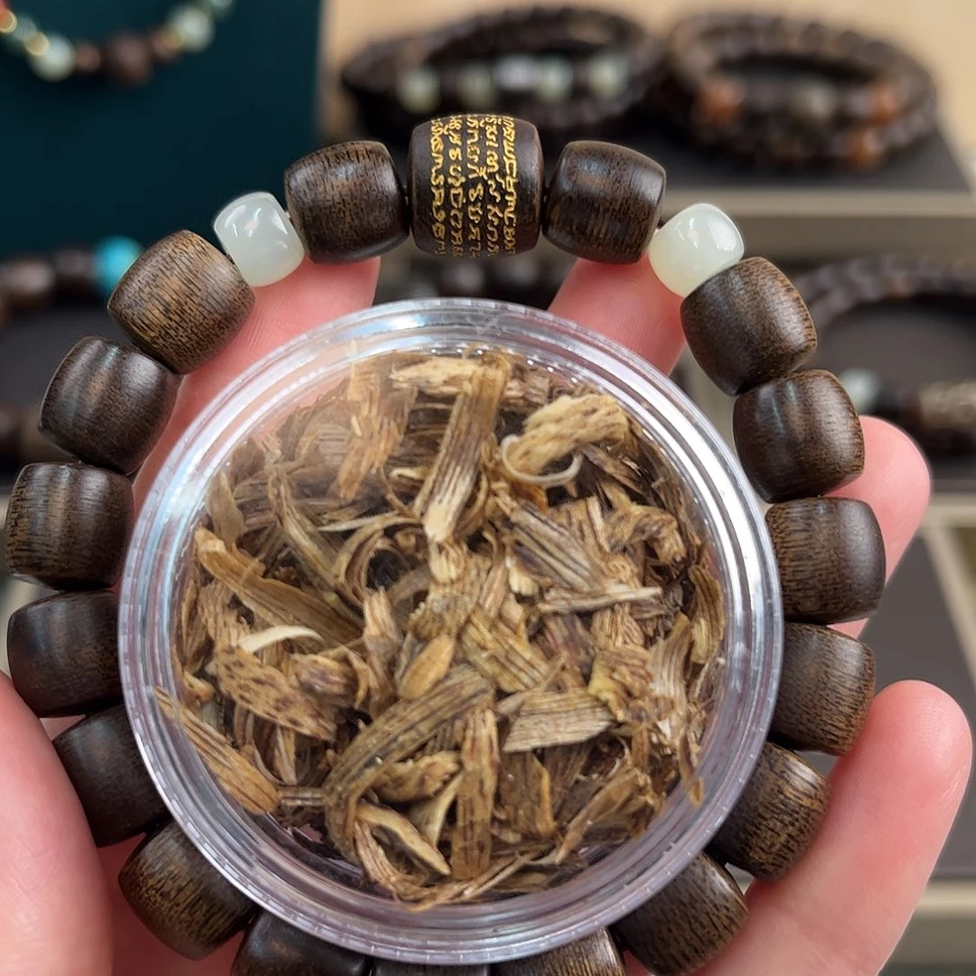 沉香碎屑沉香10mm越南芽庄玉化白奇楠沉水