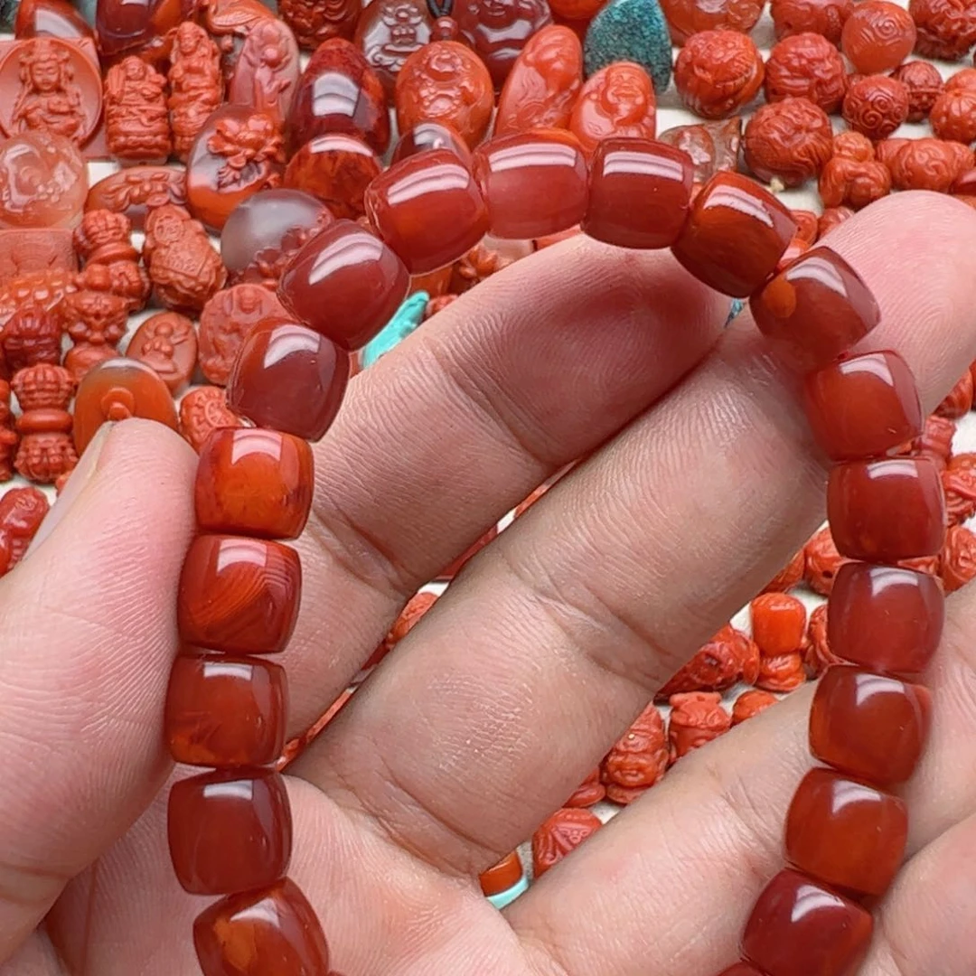 南红玛瑙配饰未镶嵌