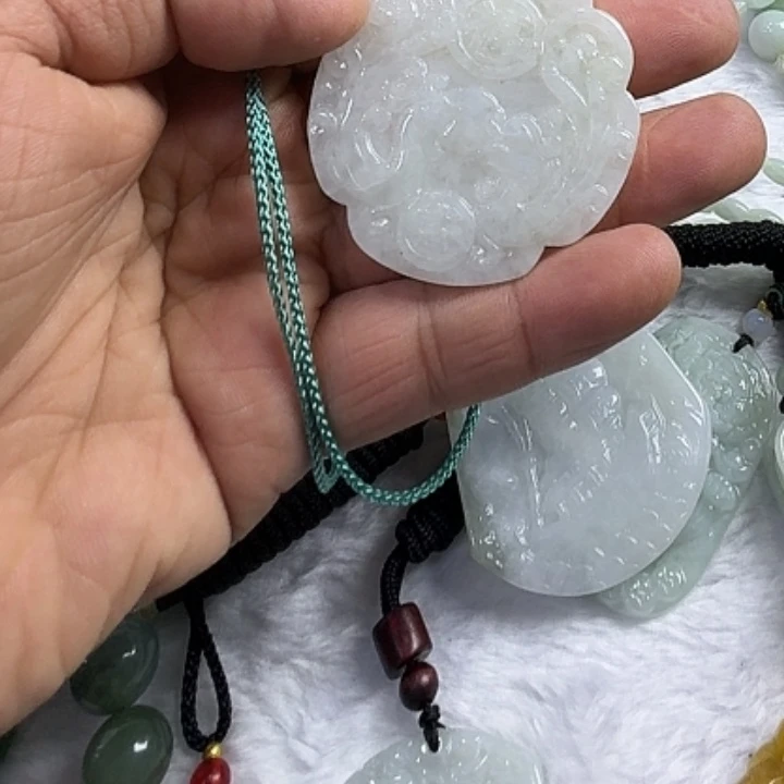 颈饰未镶嵌翡翠缅甸A货多样发货