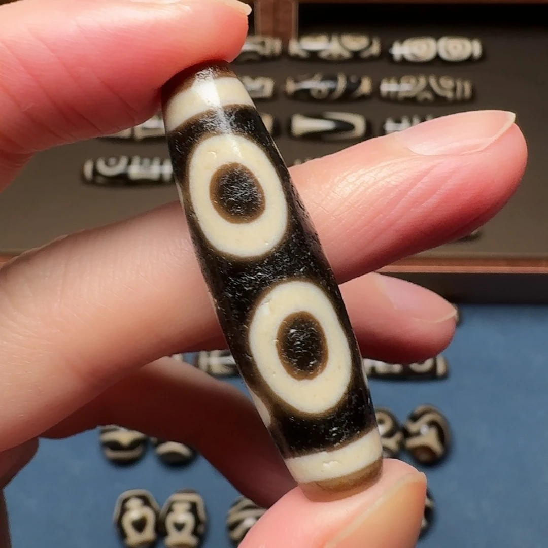 未镶嵌颈饰玛瑙/玉髓上肯超顶熊猫三眼
