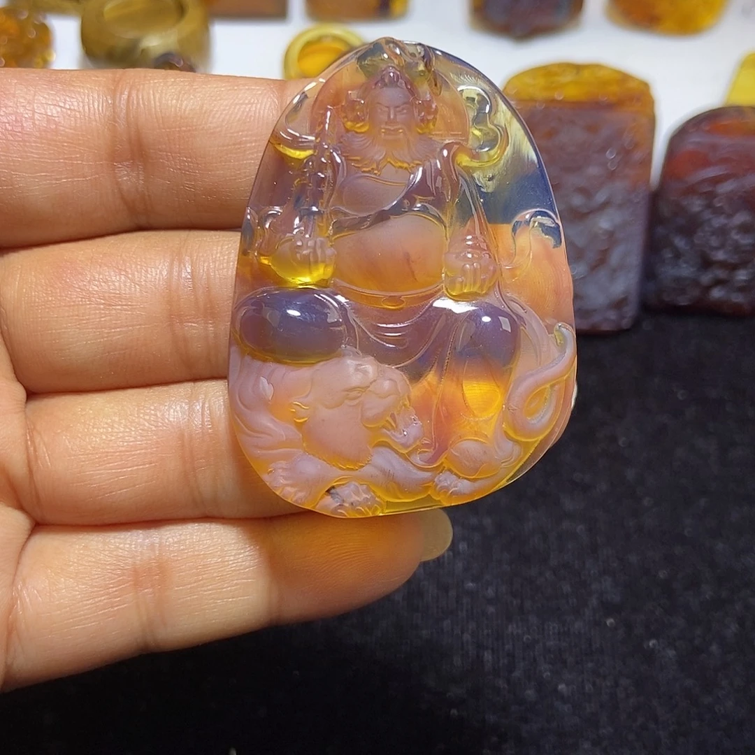 琥珀颈饰未镶嵌缅甸天然琥珀吊坠