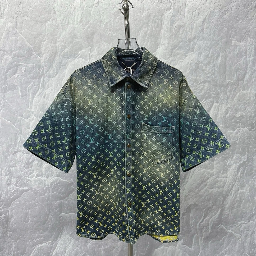 未使用 LouisVuitton/路易威登 彩虹渐变满印衬衫短袖S码D17176