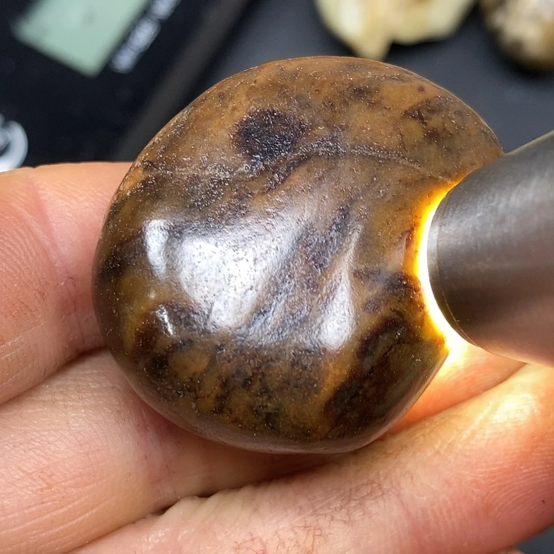 和田玉未镶嵌珠宝奇石