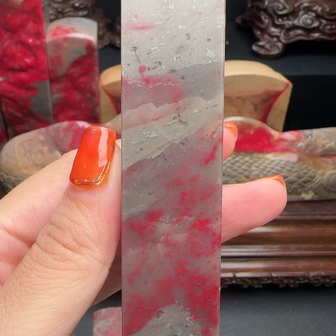 昌化石昌化鸡血石